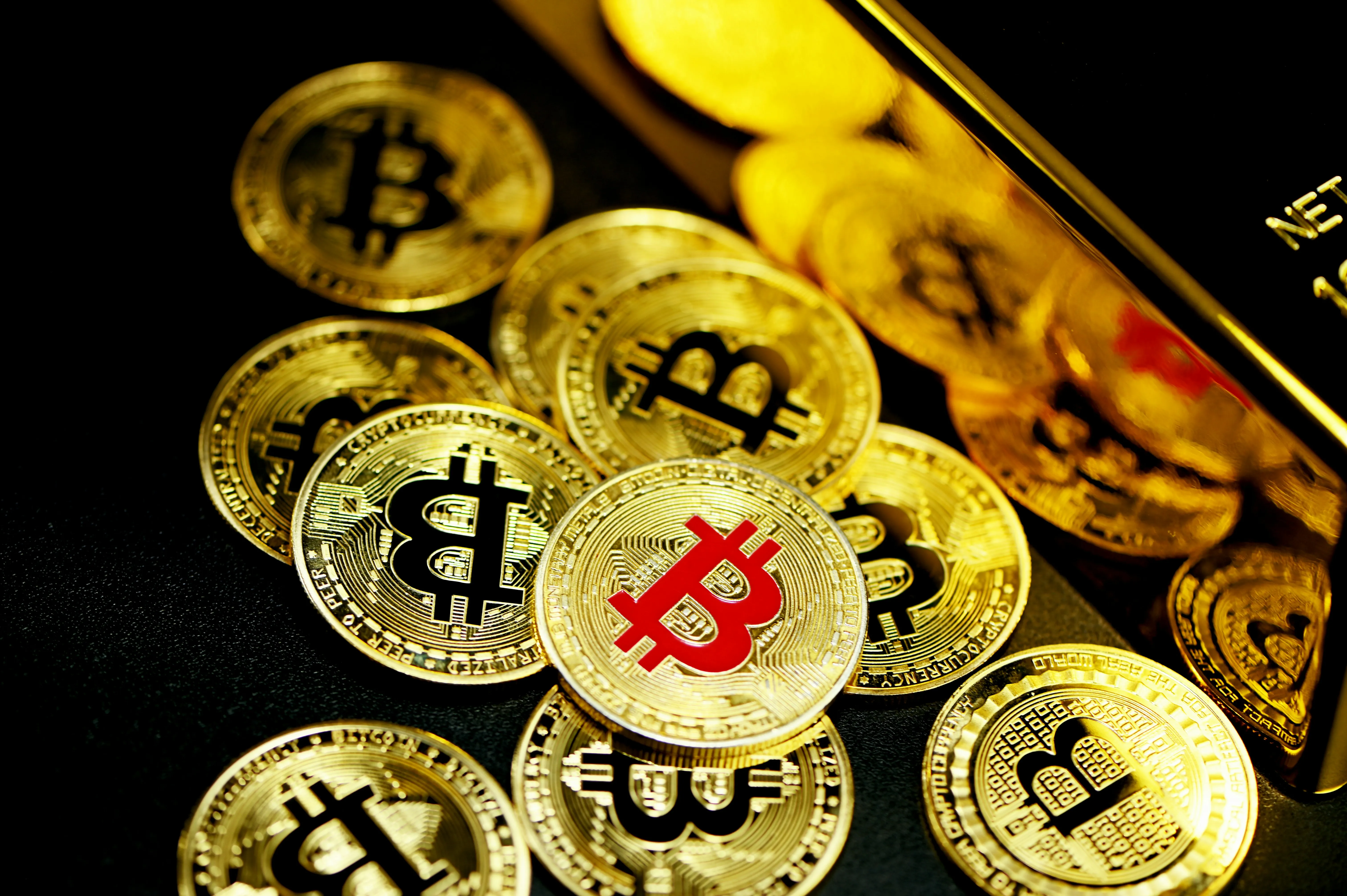 Hoa hồng giới thiệu bạn bè w88club.com